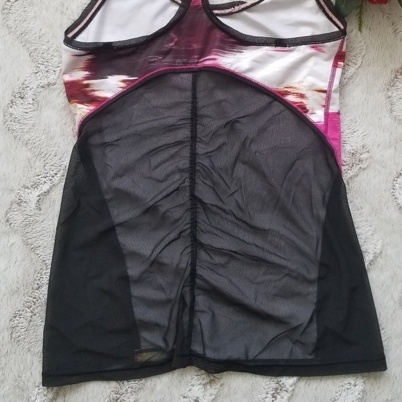 Lululemon Black Mesh Pink Warm Colors Paintbrush - Picture 6 of 8